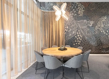 100 m² Business center in Louisville, OH, 2321 Energy Dr (44641) - 2 | MatchOffice