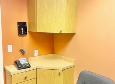 Office North Congress Avenue 1880 33426 Palm Beach Gardens, FL