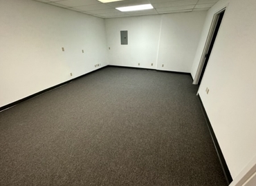 Office Fort Lauderdale 33309 Fort Lauderdale, FL