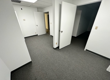 Office Fort Lauderdale 33309 Fort Lauderdale, FL
