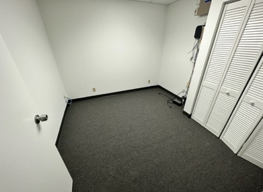 Office Fort Lauderdale 33309 Fort Lauderdale, FL