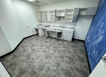 Office South Perimeter Road 1801 33309 Fort Lauderdale, FL