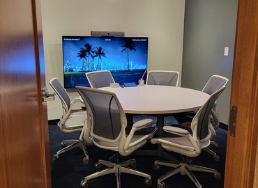 500 m² Business center in Honolulu, HI, Kapiolani Boulevard 1441 (96814) - 1 | MatchOffice.com
