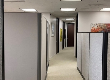 Office Wilshire Boulevard 8484 90211 Beverly Hills, CA