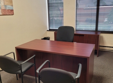 500 m² Business space in Oak Brook, IL, Midwest Road 2021 (60523) - 1 | MatchOffice.com