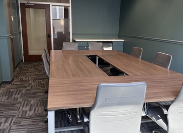 855 m² Business park in Minneapolis, MN, S 4th St (55415) - 1 | MatchOffice.com
