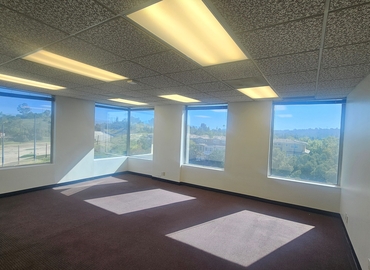 Office North Harbor Boulevard 1440 92835 Fullerton, CA