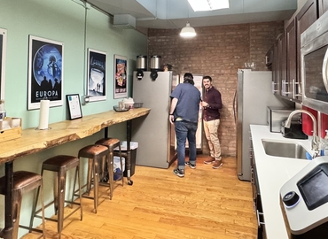 Office North Wabash Avenue 444 60611 Chicago, IL