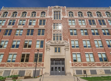 Office East 39th Street 300 64111 Kansas City, MO