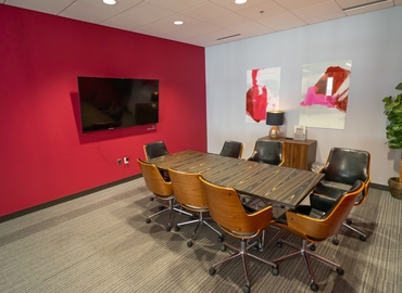 Office East 39th Street 300 64111 Kansas City, MO