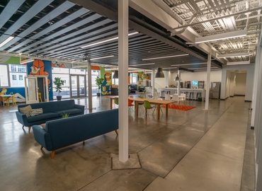 Office East 39th Street 300 64111 Kansas City, MO