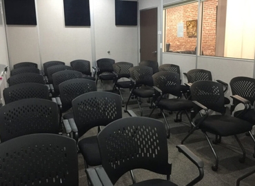 30 m² Conference center in Fullerton, CA, East Amerige Avenue 112 (92832) - 0 | MatchOffice.com