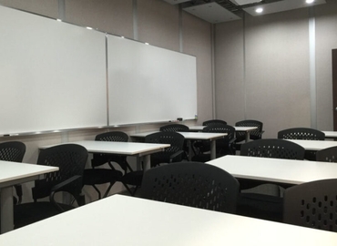 30 m² Convention center in Fullerton, CA, East Amerige Avenue 112 (92832) - 3 | MatchOffice