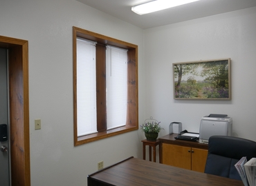 111 m² Coworking space  in Akron, 3155 East Waterloo Road (44312) - 4 | MatchOffice