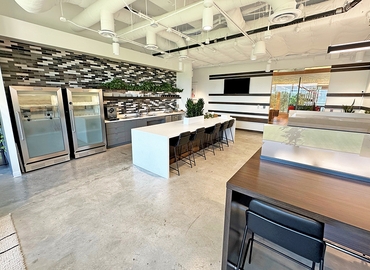 Virtual office space in Frisco, TX, 3201 Dallas Parkway (75034) - 5 | MatchOffice.com