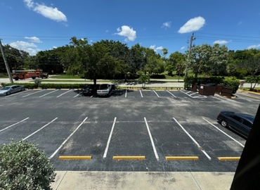 Office West McNab Road 8333 33321 Miami, FL