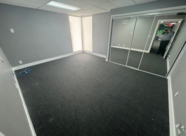 Office Palm Beach Lakes Blvd 33409 Virginia Beach, VA