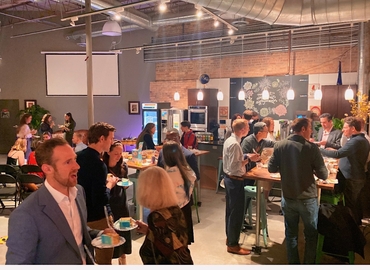 Virtual business address in Chicago, IL, North Clark Street 3033 (60657) - 3 | MatchOffice