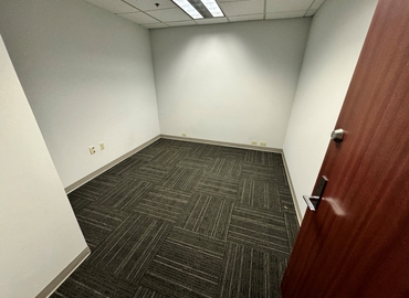 Office Semoran N Cir 32707 Casselberry, FL