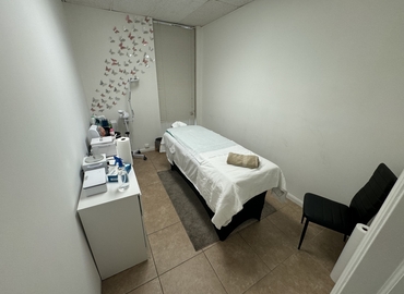 Office Village Boulevard 2300 33409 West Palm Beach, FL