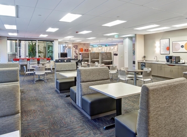 380 m² Convention center in Minnetonka, MN, Whitewater Drive 12800 (55343) - 2 | MatchOffice.com