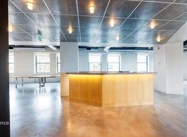 2691 m² Business park in Jersey City, NJ, 35 Journal Square (07306) - 1 | MatchOffice