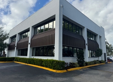 Office Old Congress Avenue 1280 33409 West Palm Beach, FL