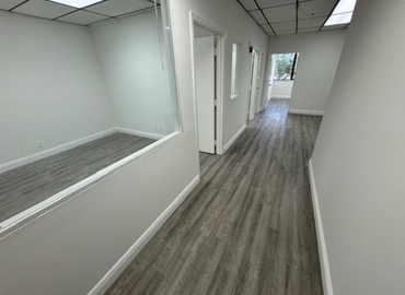 Office Old Congress Avenue 1280 33409 West Palm Beach, FL