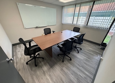 Office Northlake Boulevard 4360 33410 Palm Beach Gardens, FL