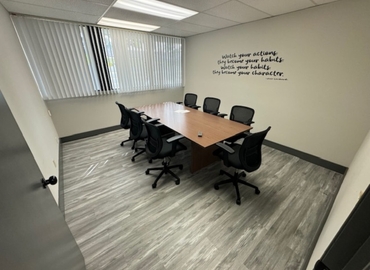 Office Northlake Boulevard 4360 33410 Palm Beach Gardens, FL