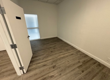 Office 10th Avenue North 2328 33461 Lake Worth Beach