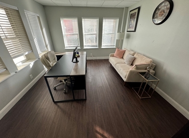 Office South Olive Avenue 120 33401 West Palm Beach, FL