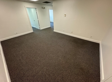 Office Northlake Boulevard 4362 33410 Palm Beach Gardens, FL