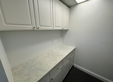 Office Northlake Boulevard 4362 33410 Palm Beach Gardens, FL