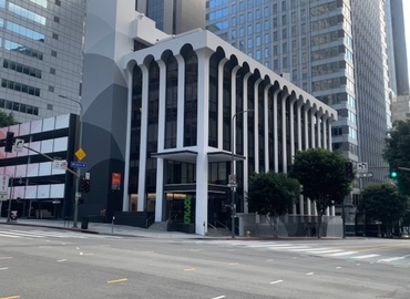 1300 m² Business center in Downtown, Wilshire Boulevard 835 (90017) - 0 | MatchOffice.com