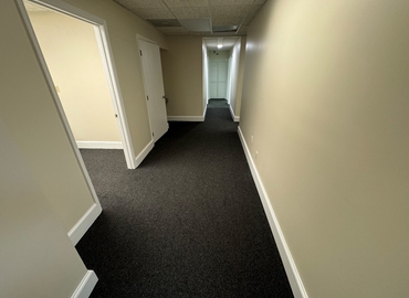 Office South Perimeter Road 1801 33309 Fort Lauderdale, FL