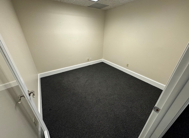 Office South Perimeter Road 1801 33309 Fort Lauderdale, FL