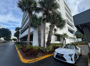 Office 10th Avenue North 2328 33461 West Palm Beach, FL