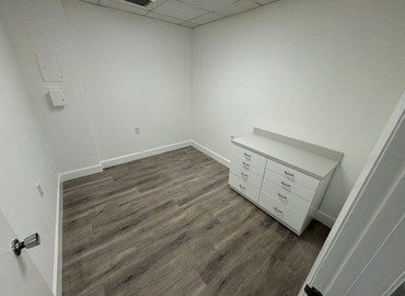 Office Northlake Boulevard 4360 33410 Palm Beach Gardens, FL