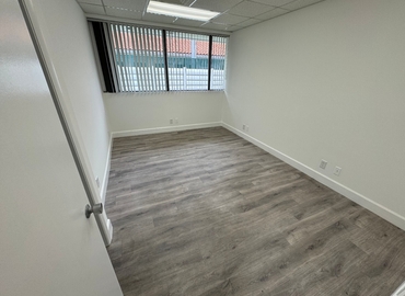 Office Northlake Boulevard 4360 33410 Palm Beach Gardens, FL
