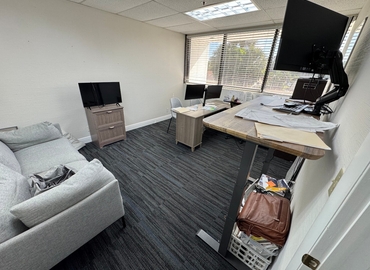 Office Northlake Boulevard 4362 33410 Palm Beach Gardens, FL