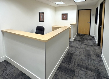 Virtual office space in Newport Beach, CA, 260 Newport Center Drive (92660) - 8 | MatchOffice.com
