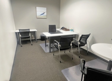 538 m² Coworking space  in Long Beach,	 CA, 3780 Kilroy Airport Way (90806) - 4 | MatchOffice.com