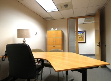 10 m² Business space in Seattle, WA, Southeast 64th Place 22525 (98027) - 1 | MatchOffice