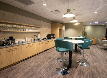 Office West Madison Street 181 60602 Chicago, IL