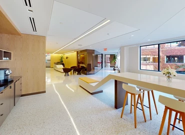Office Thomas Jefferson Street Northwest 1025 20007 Washington West End, DC