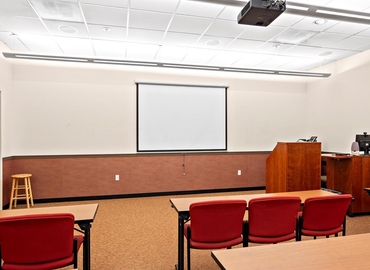 1328 m² Business space in Anchorage, AK, 205 East Benson Street (99503) - 32 | MatchOffice