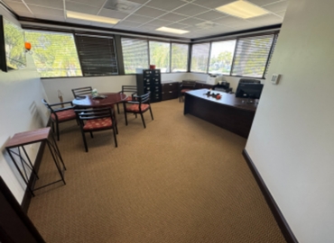 Office Northlake Boulevard 4360 33410 Palm Beach Gardens, FL