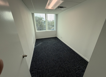 Office North Military Trail 8895 33410 Palm Beach Gardens, FL