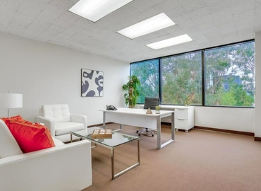 Virtual office space in Woodland Hills, CA, Canoga Avenue 5850 (91367) - 8 | MatchOffice.com